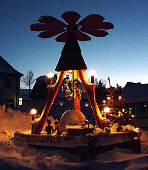 Weihnachtspyramide Rübenau
Erzgebirge